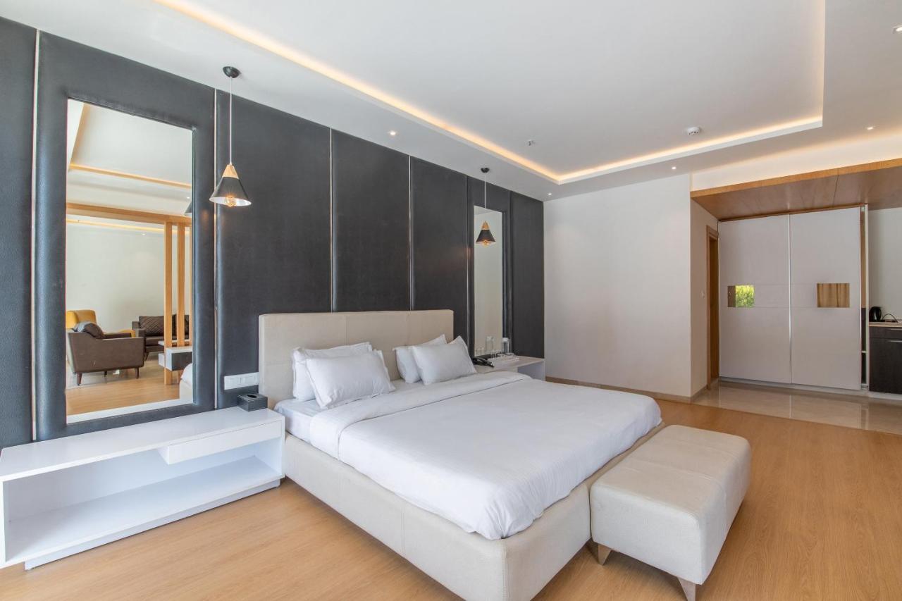 Palette Resorts - Hotel Sanhok Bangalore Extérieur photo